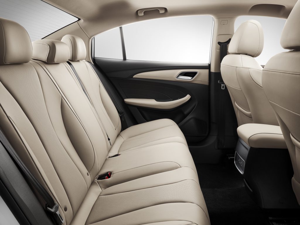 MG5_ME_1.5L CVT DEL_Beige Interior_Rear Seats