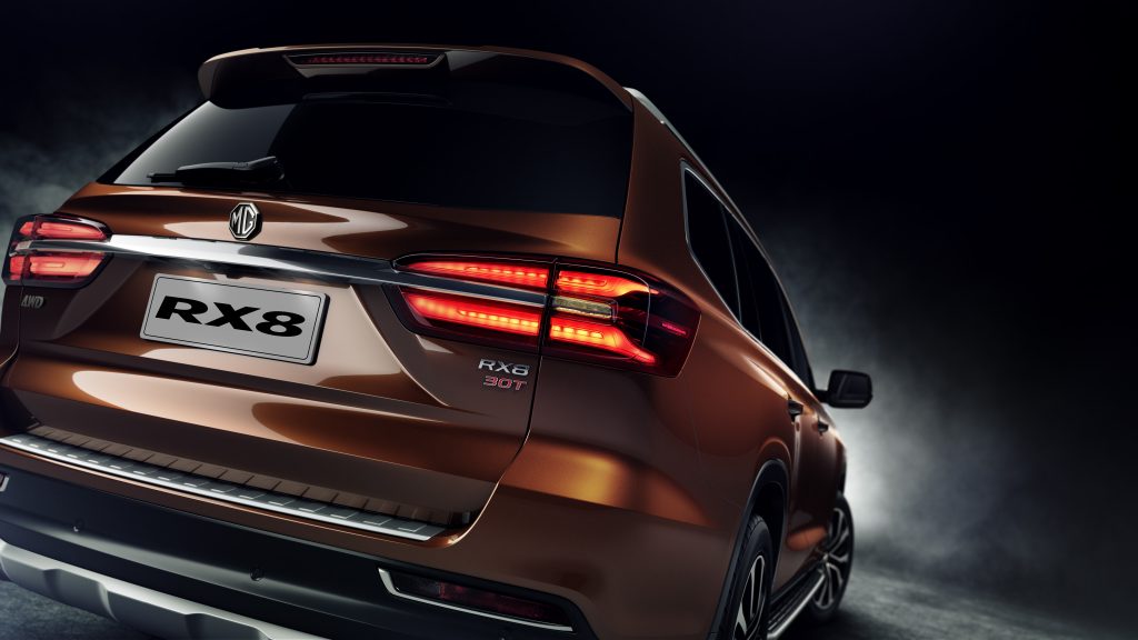 RX8_SA_6AT 4WD LUX_Brown Exterior_Quarter Panel