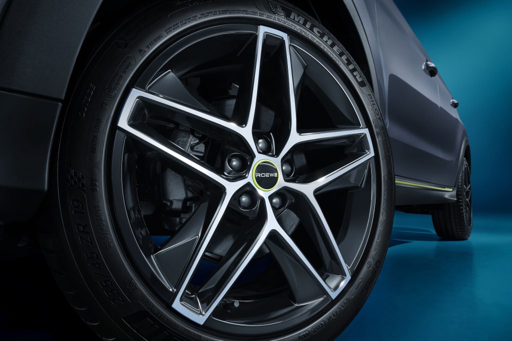 荣威RX5轮毂 wheel hub fn2